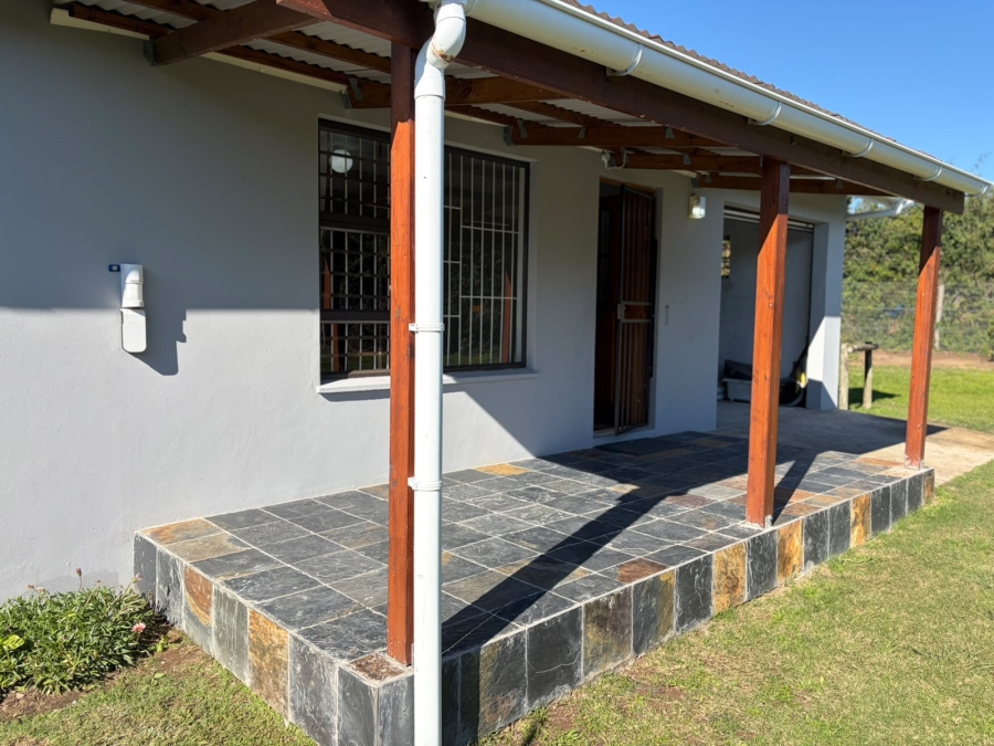 2 Bedroom Property for Sale in Bathurst Eastern Cape